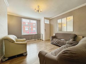 Lounge- click for photo gallery